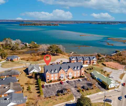 502 Main Street, Swansboro, NC 28584