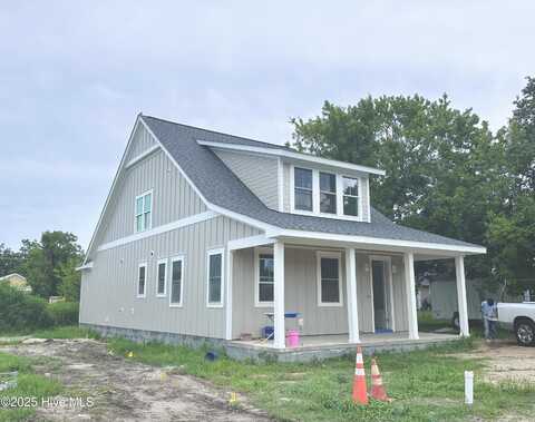 504 N 25th Street, Morehead City, NC 28557