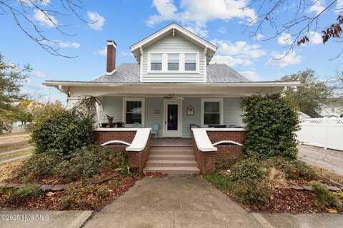 708 Ann Street, Beaufort, NC 28516