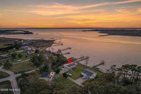 116 Marsh Breeze Drive, Beaufort, NC 28516