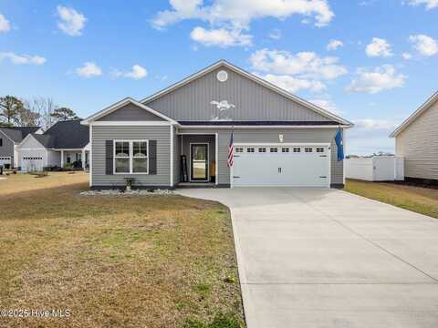 802 Jonnie Drive, Hubert, NC 28539