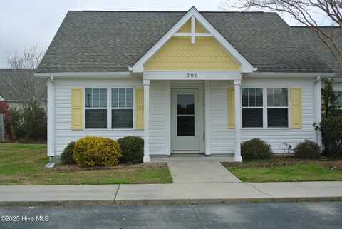 301 Pirates Landing Drive, Beaufort, NC 28516