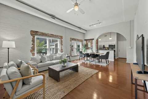 51 W Blenkner Street, Columbus, OH 43215