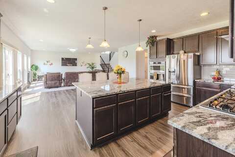 9295 Dewitt Drive, Plain City, OH 43064