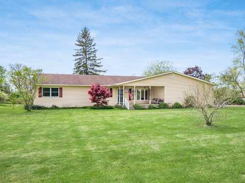 7673 Opossum Run Road, London, OH 43140