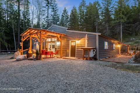 309 Gold Creek Ln, Sandpoint, ID 83864