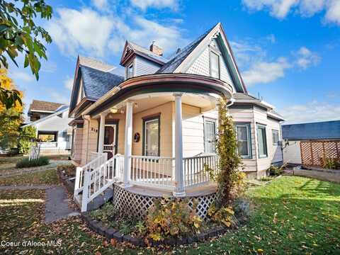 218 S Broadway St, Tekoa, WA 99033