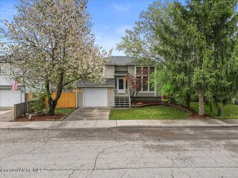 3120 N 10th Pl, Coeur D Alene, ID 83815