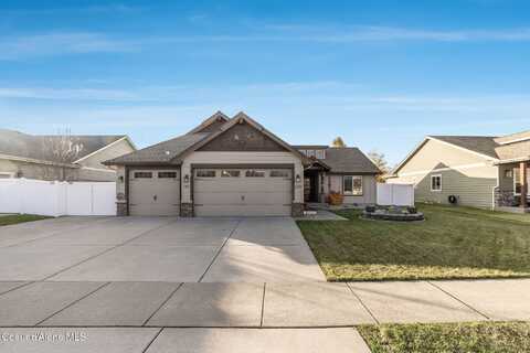 10499 N Barcelona St, Hayden, ID 83835