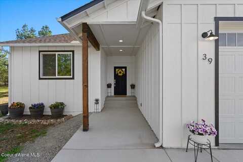 39 James Way, Oldtown, ID 83822