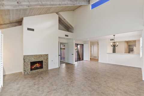 425 Forest Hills Drive, Rancho Mirage, CA 92270