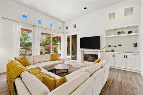 48205 Via Solana, La Quinta, CA 92253