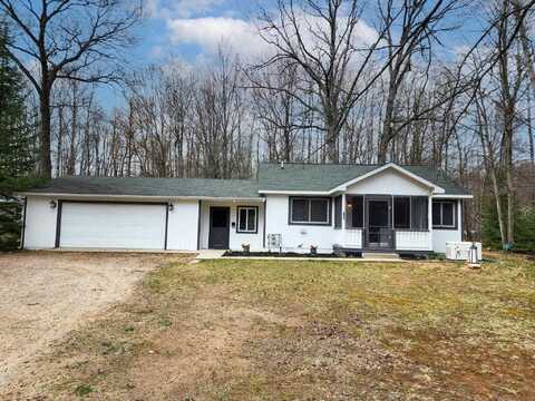 6176 Shadowbrook, Lake, MI 48632