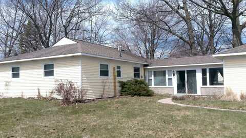303 Flora, Houghton Lake, MI 48629