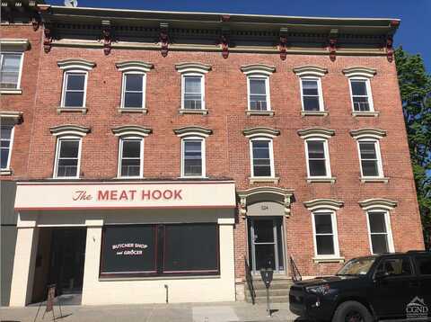 324 Warren Street, Hudson, NY 12534