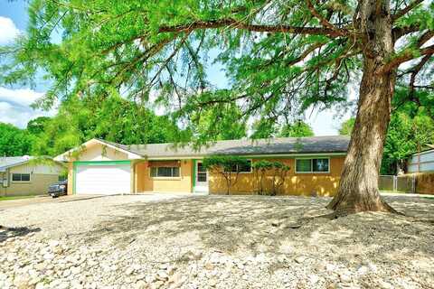 1114 Donna Kay Dr, Kerrville, TX 78028