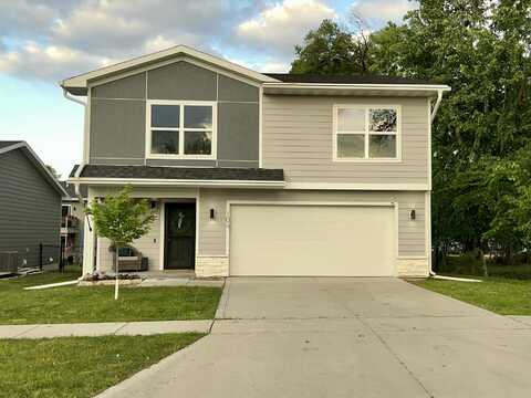 104 McPherson Street, Boone, IA 50036