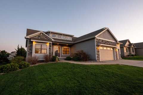 16206 Brookview Drive, Urbandale, IA 50323