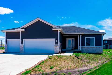205 11th Court, Bondurant, IA 50035