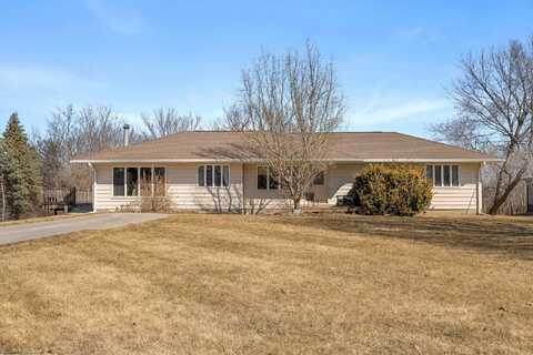 7295 SE Vandalia Drive, Runnells, IA 50237