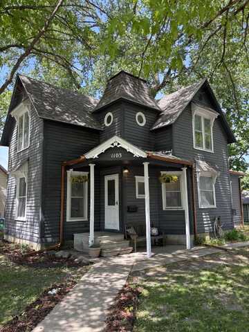 1103 1st Street, Webster City, IA 50595