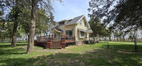 1146 E Avenue, Ogden, IA 50212