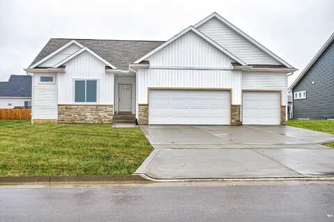 313 Cedar Drive, Gilbert, IA 50105