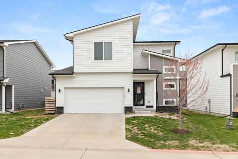 17127 Blue Sage Lane, Urbandale, IA 50323