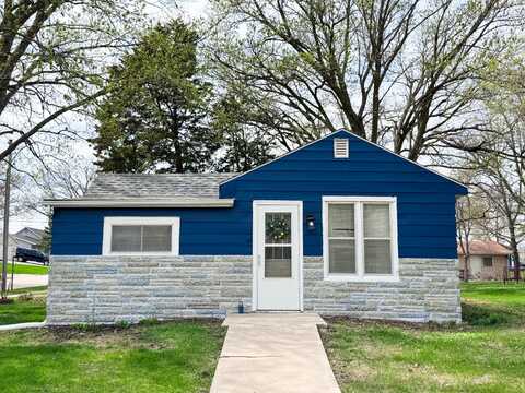 2003 Carroll Street, Boone, IA 50036