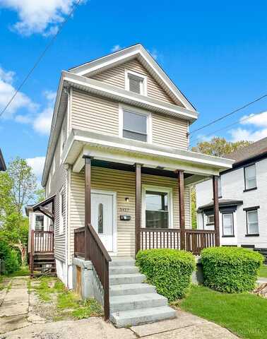 3427 Woodburn Avenue, Cincinnati, OH 45207