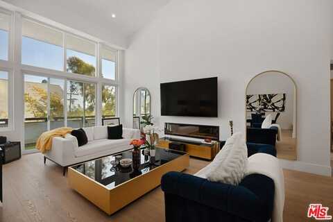 1277 S Beverly Glen Blvd, Los Angeles, CA 90024