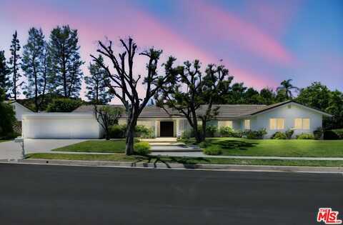 4671 Vista De Oro Ave, Woodland Hills, CA 91364