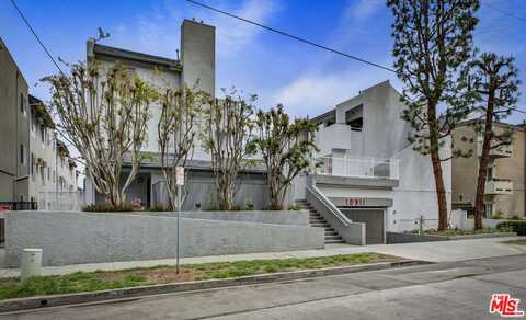 10911 Bluffside Dr, Studio City, CA 91604