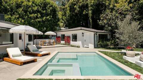 8819 Evanview Dr, Los Angeles, CA 90069