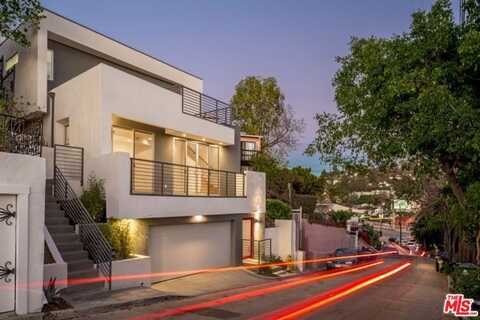 3907 De Longpre Ave, Los Angeles, CA 90027