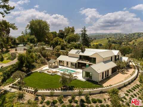 24172 Lupin Hill Rd, Hidden Hills, CA 91302
