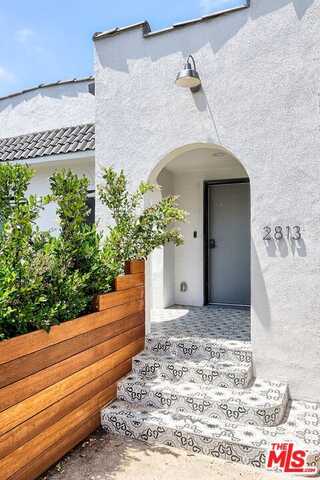 2813 12th Avenue, Los Angeles, CA 90018