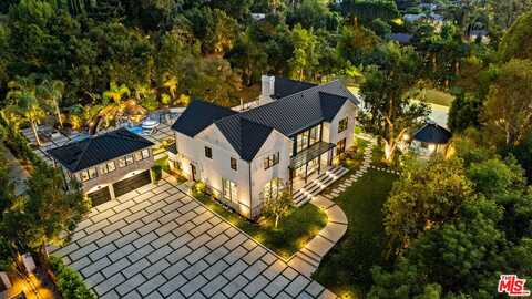18762 Wells Dr, Tarzana, CA 91356