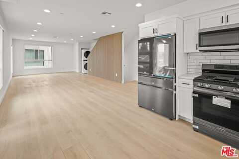2700 Fletcher Dr, Los Angeles, CA 90039