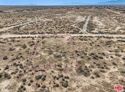 1 92nd St, California City, CA 93505