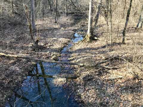 107 Ac Knipp Rd, Tipton, MO 65081