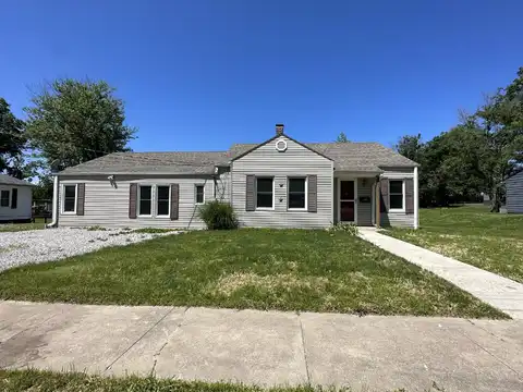 907 Park ST, Carrollton, MO 64633