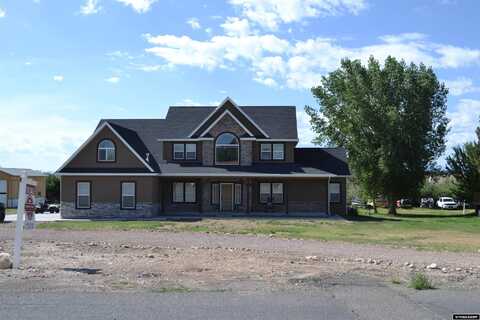1709 Mountain View Dr, Lyman, WY 82937