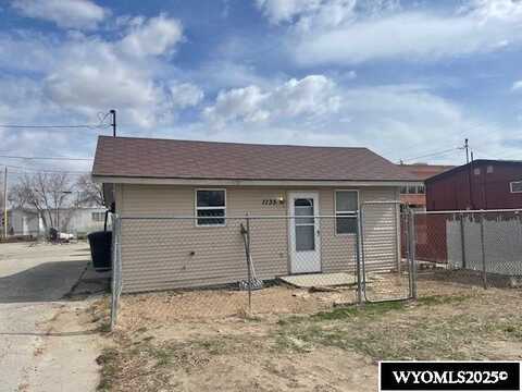 1135 N Center Street, Casper, WY 82601