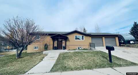 1437 7th West Avenue, Kemmerer, WY 83101