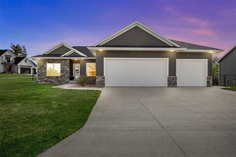 3073 Dell Ridge Lane, Hiawatha, IA 52233