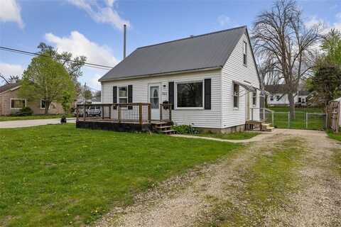 701 36th Street NE, Cedar Rapids, IA 52402
