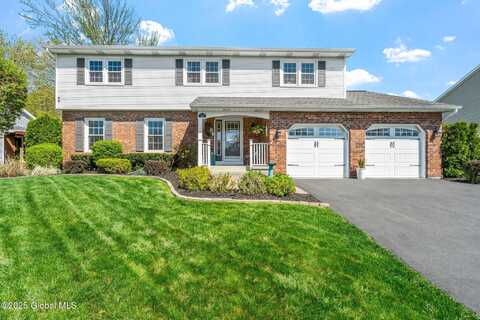 13 Robin Lane, East Greenbush, NY 12144