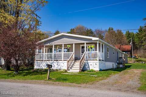702 E Lake Road, Argyle, NY 12809