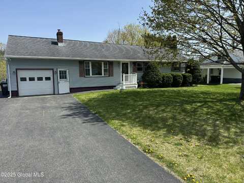 19 Callaghan Boulevard, Charlton, NY 12019